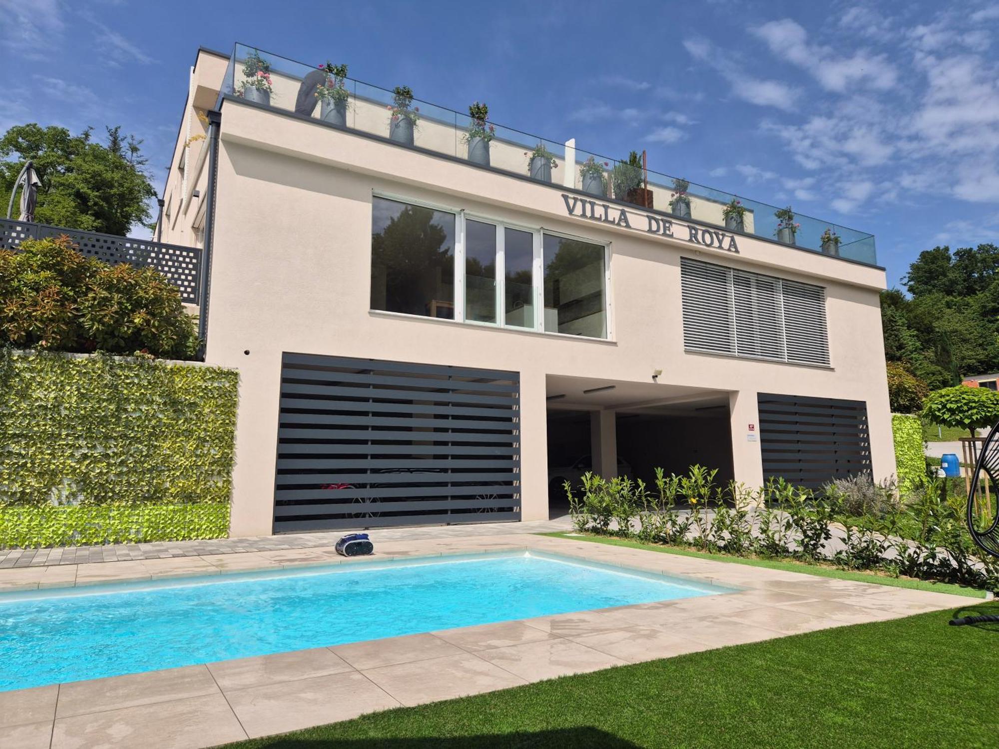 Villa De Roya 罗加斯卡斯拉提纳 外观 照片